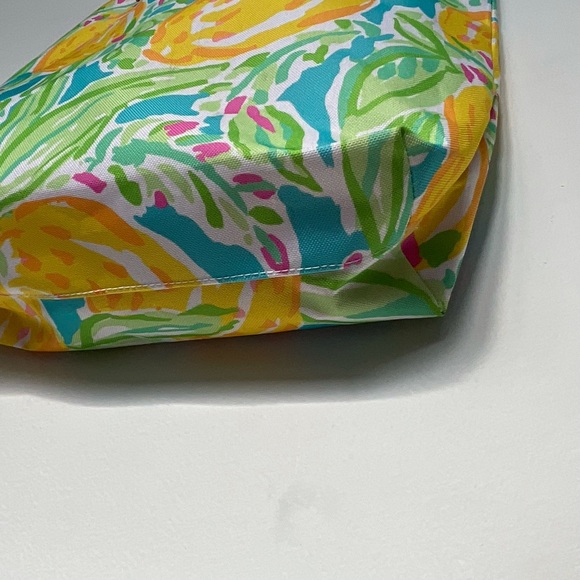 NWOT Lilly Pulitzer Lemon Canvas Tote - Picture 10 of 12